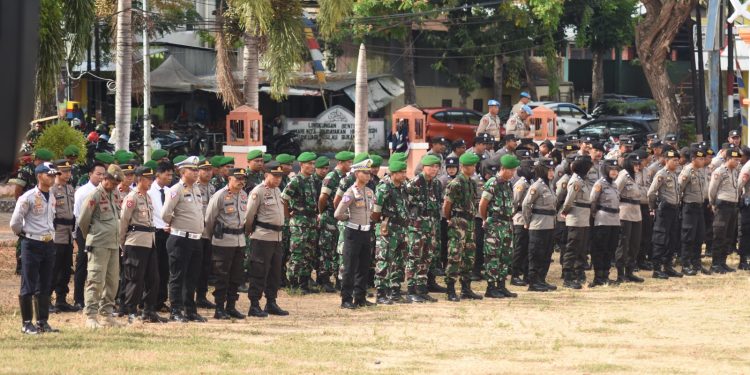 Kapolres Bulukumba Pimpin Apel Gelar Pasukan Ops Mantap Brata, Pengamanan Pemilu