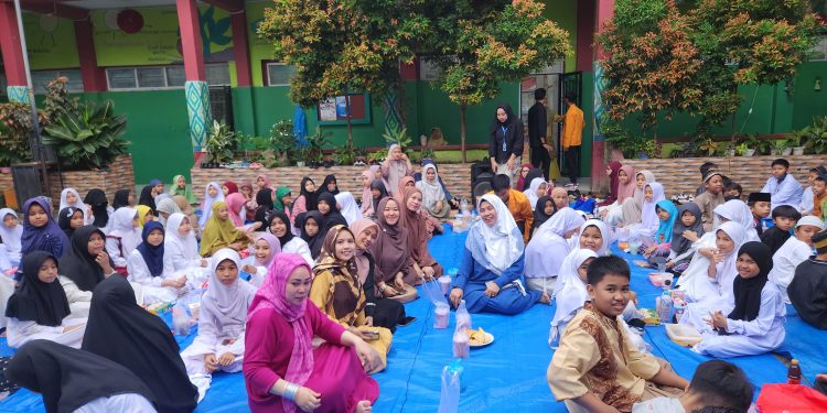 Dekatkan Diri ke Sang Pencipta, SDN Pongtiku 1 Gelar Pesantren Kilat