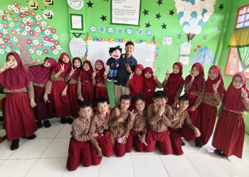 Bersama Sahabat Yatim, Siswa SDI Pannampu 3 Gelar Donasi Gotong Royong