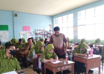 Agenda Rutin, SMPN 4 Makassar Laksanakan Ujian Akhir