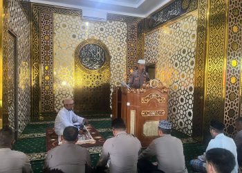 Tingkatkan Keimanan, Polres Bulukumba Rutin Gelar Pengajian Usai Sholat Duhur