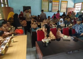 Bersama Jajarannya, Kapolres Palopo Pantau Jalannya Pemberian Makan Bergizi di SLBN