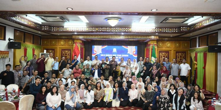 Pj Gubernur Safrizal Jamu Rombongan Ditjen Bina Adwil Kemendagri