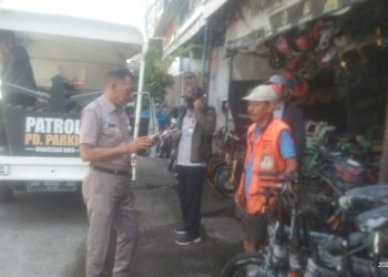 TRC Perumda Parkir Makassar Edukasi Jukir untuk taat Aturan