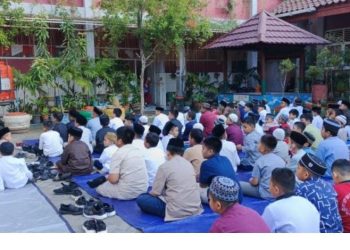 Tingkatkan Keimanan, Siswa SDI Unggulan Toddopuli Laksanakan Jumat Ibadah Bersama
