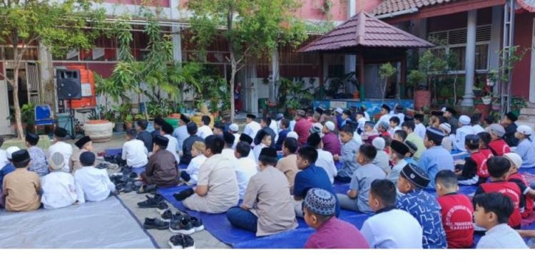 Tingkatkan Keimanan, Siswa SDI Unggulan Toddopuli Laksanakan Jumat Ibadah Bersama