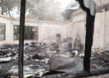 Pasca Kebakaran, Kondisi Wajah Kantor Disdik Makassar Mengisahkan Misteri Mendalam Bagi Warganet