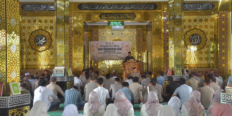 Polres Bulukumba Gelar Isra Mi’raj, Kapolres: Allah Maha Kuasa Tidak Ada Mustahil Baginya