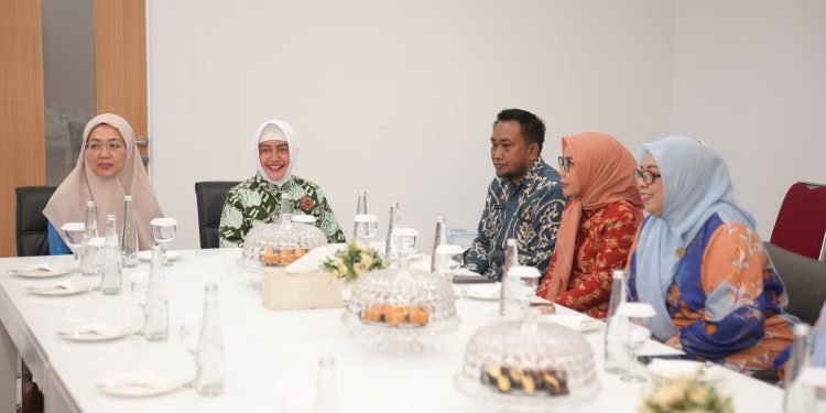 Indira Yusuf Ismail – Melinda Aksa Bertemu, Bahas Transisi Kepempimpinan TP PKK Kota Makassar