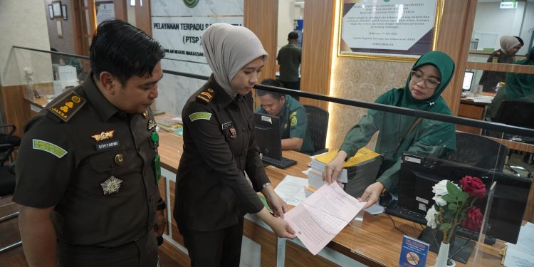 Tiga Terdakwa Skincare di Limpahkan ke Pengadilan Negeri Makassar