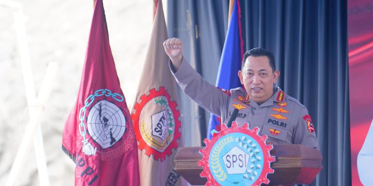 Kapolri Ajak Buruh Berpartisipasi Dalam Upaya Pemerintah Memperluas Lapangan Pekerjaan