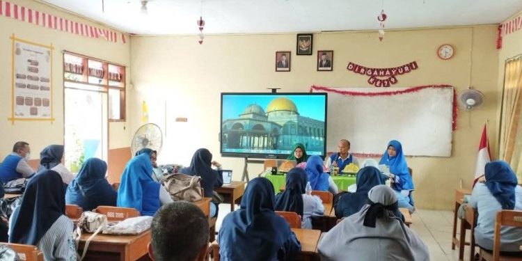 SMPN 40 Makassar Sosialisasikan Kurikulum Merdeka dan 7 Kebiasaan Anak Indonesia Hebat
