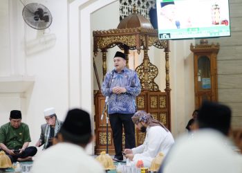 Wali Kota Makassar Silaturahmi dan Buka Puasa Bersama Ratusan Jamaah Masjid Raya