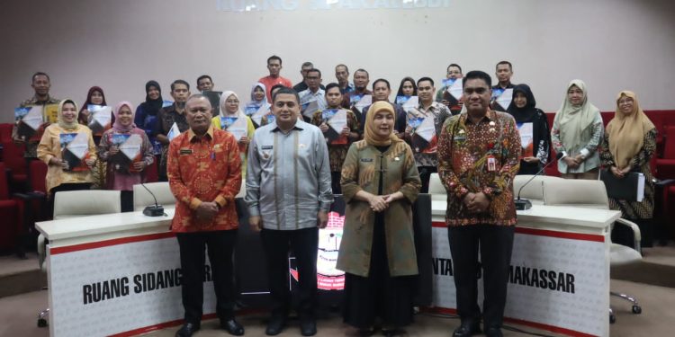 20 Pegawai Mutasi Masuk Resmi Bergabung di Pemkot Makassar