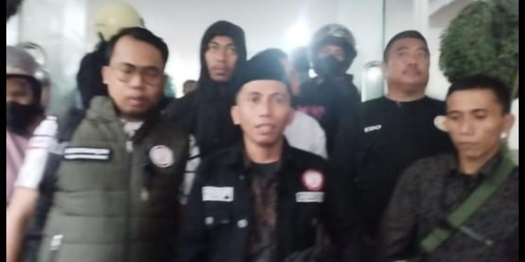 Di Kawal Sejumlah Aparat, RDP Konflik Tanah Bitoa Jadi Pertanyaan Kuasa Hukum Warga