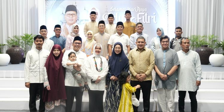 Pererat Silaturahmi Antar Lembaga, Ketua TP PKK Dampingi Wali Kota Makassar Silaturahmi ke Forkopimda di Moment Hari Raya Idulfitri