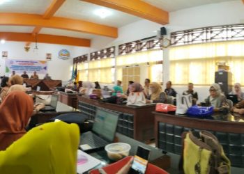 UPT SPF SMPN 6 Makassar Gelar Workshop Deep Learning dan Penyusunan Soal Ujian Sekolah 2025