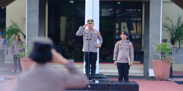 Kapolda Sulsel Pimpin Apel Pagi, Tekankan Pentingnya Tanggung Jawab dan Integritas Personel