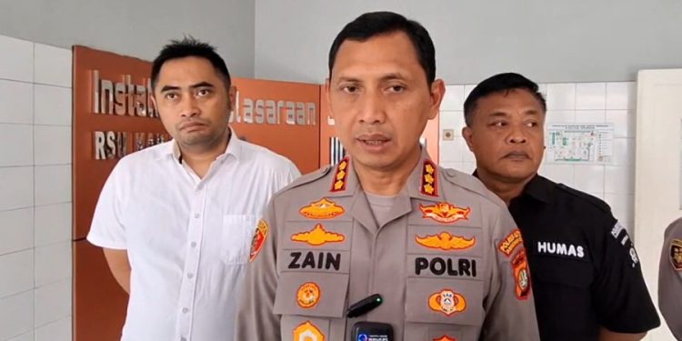 Polisi Selidiki Penemuan Jasad Pria Dalam Karung di Jalan Daan Mogot Tangerang