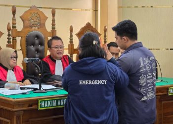 Perkara Dosen Bunuh Suami, Terdakwa Minta Saksi Agar Mendaftarkan Korban Ke Asuransi