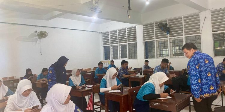 Alhamdulillah, SMPN 29 Makassar Adakan Ujian Akhir Tahun Berjalan Lancar
