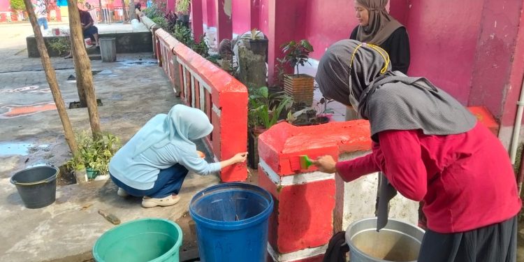 Sisih Positif SDN Larianbangi 1 di Hari Libur Buruh