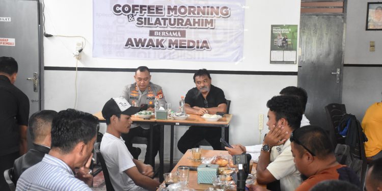 Kapolres Bulukumba Gelar Silaturahmi dan Coffee Morning Bersama Awak Media