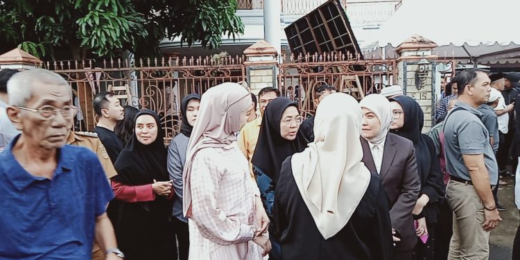 Wali Kota Munafri Sampaikan Duka Mendalam atas Wafatnya Komjen Purn. Jusuf Manggabarani