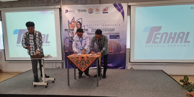 Direktur Polimersz Hadiri Rakornas ke-2 dan HUT ke-3 Pelita Indonesia