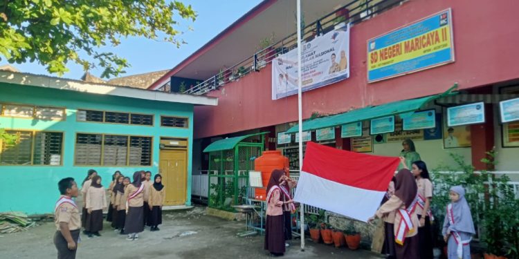 Gelar Upacara Hardiknas 2025, UPT SPF SDN Maricaya 2 Makassar Dorong Pendidikan Inklusif dan Bermutu