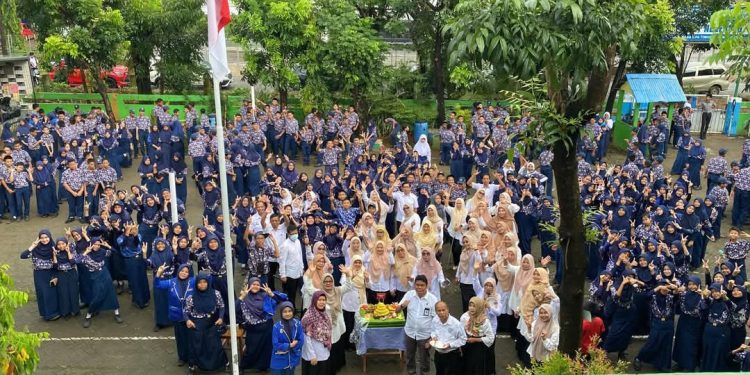 Dihadiri Petinggi Dinas, SMPN 40 Makassar Penguat P5
