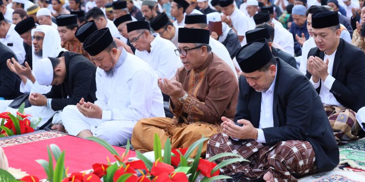 Munafri Sebut Idul Kurban Momentum untuk Berbagi dengan Ikhlas
