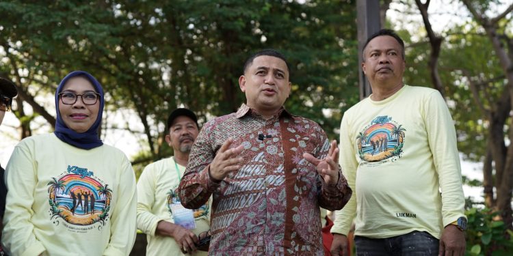 Family Gathering Eks Anak-anak Kompleks Pemda di Pantai Bosowa dihadiri Walikota Makassar