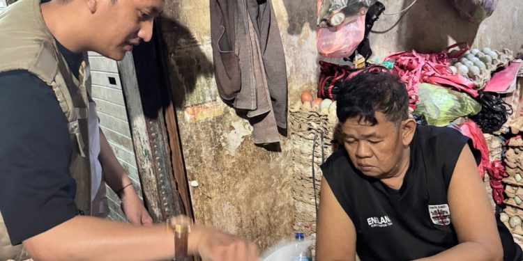 Di Pasar Tradisional, Perumda Pasar Makassar Sosialisasikan Digitalisasi Pembayaran Non Tunai