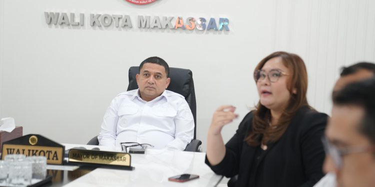 Wali Kota Munafri Dorong Peningkatan Kepercayaan Diri Siswa Lewat Penguasaan Bahasa Asing