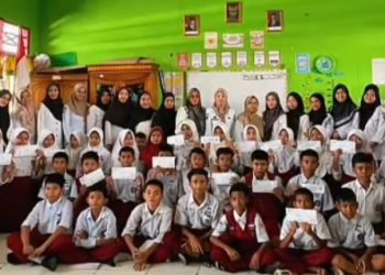 Momen Haru, SDI Pannampu 3 Gelar Perpisahan Bersama Siswanya