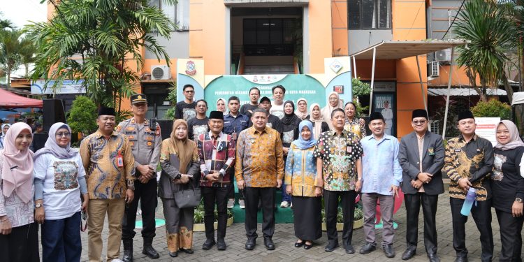 Khitanan Massal dan Donor Darah, Wali Kota Makassar Tegaskan Layanan Sosial Merata Sampai Pulau