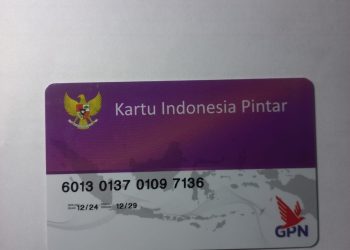 Warga Tallo Ini Harus Kecewa, Kantongi KIP Namun di Tolak Sistem SPMB di Makassar