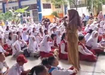 Luar Biasa, MPLS SMPN 6 Makassar Di Meriahkan Dengan Tarian Siswa