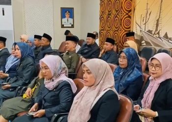 Bersama Walikota, Dinkes Makassar Hadiri Rapat di DPRD Kota Makassar