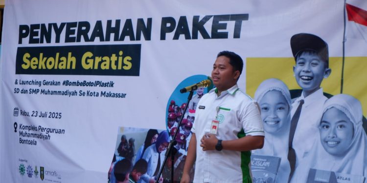 YBM BRILiaN dan PPI Makassar, Gerakan Bombe Botol Plastik Bersama Wali Kota