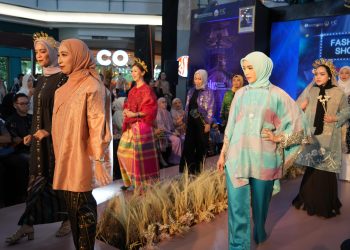 Dekranasda Kota Tampilkan Wastra Bugis-Makassar Unjuk Pesona di Heritage Market Sulsel 2025