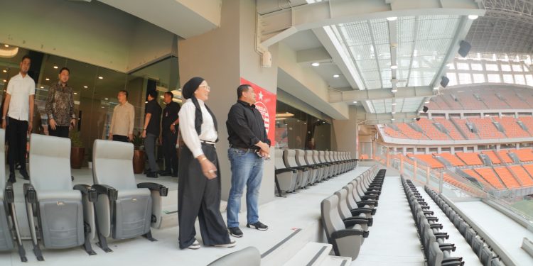 Wali Kota Munafri Percepat Pembangunan Stadion Untia, Studi Lapangan ke JIS