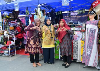 Kunjungi Bazaar Nusantara Diaspora IKN, Aliyah Mustika Ilham Apresiasi Prestasi Anak Bangsa