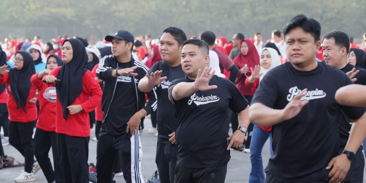 Munafri-Aliyah Ikut Semarakkan HUT RI Lewat Senam dan Porseni