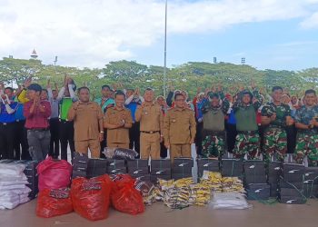 70 Paskibraka Makassar Terima Seragam dan Atribut Lengkap dari Pemkot Makassar