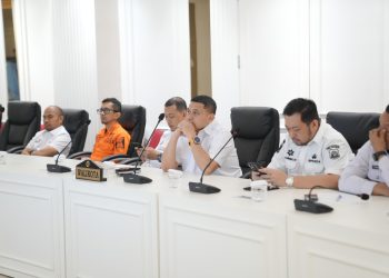 Bahas Deteksi Dini, Plt Kepala BPBD Makassar Dampingi Wali Kota Ikuti Rapat Forkopimda Sulsel