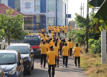 Jaga Kebugaran, Personel Polres Bulukumba Gelar Olahraga Jalan Kaki 5K