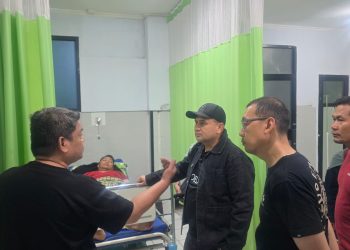Wali Kota Hadir Jenguk Pegawai DPRD yang Jadi Korban di RS