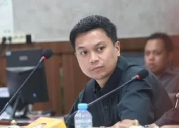 DPRD Makassar Desak Disdik Selesaikan Masalah Seragam Sekolah Gratis